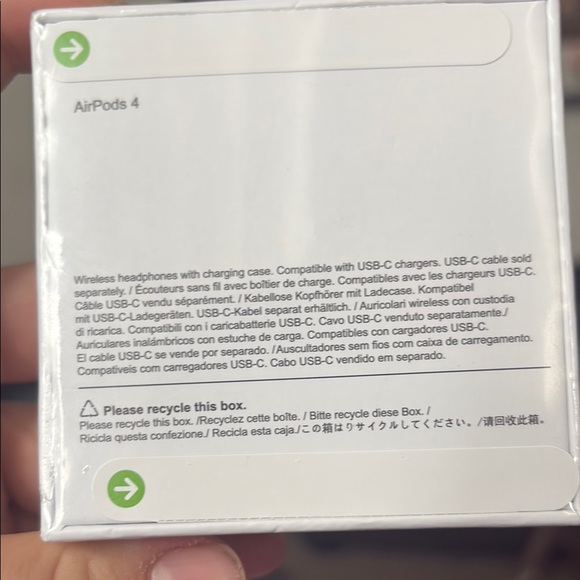 Apple AirPods 4 - White
